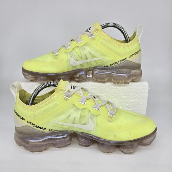 Nike Air VaporMax SE Luminous Green Women's Running Shoes Size 7.5 - Picture 6 of 8